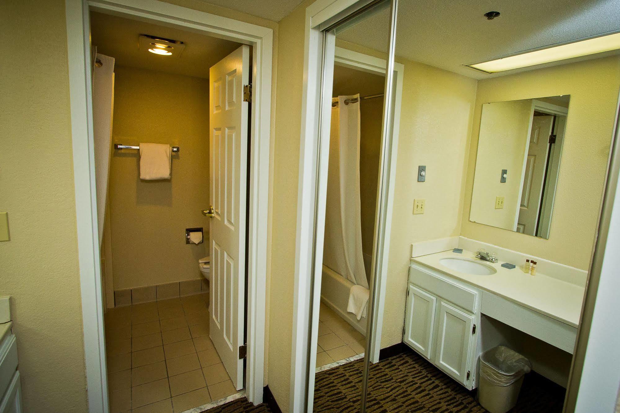 Suburban Extended Stay Hotel Omaha Luaran gambar